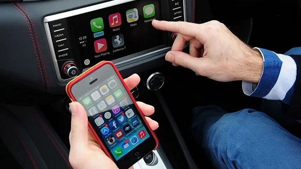 Thiết bị và dòng xe hỗ trợ Apple CarPlay